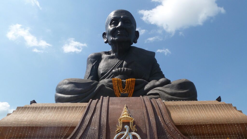 บริการขนย้าย หลวงปู่ทวด ย้ายบ้านเชียงใหม่